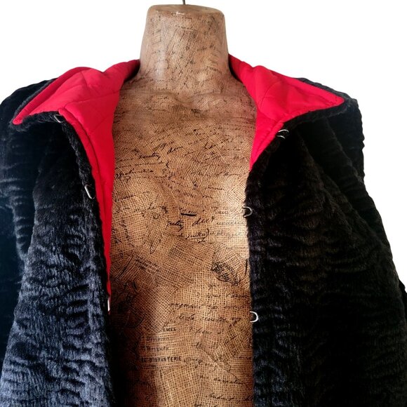 Vtg Reversible Red & Black Quilted Vest With Faux Fur Texture Sleeveless - Picture 2 of 16